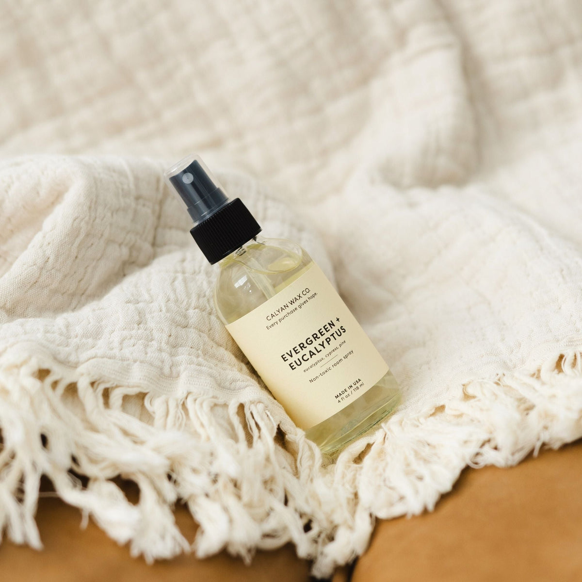 Evergreen + Eucalyptus Non - Toxic Room Spray - Calyan Wax Co.